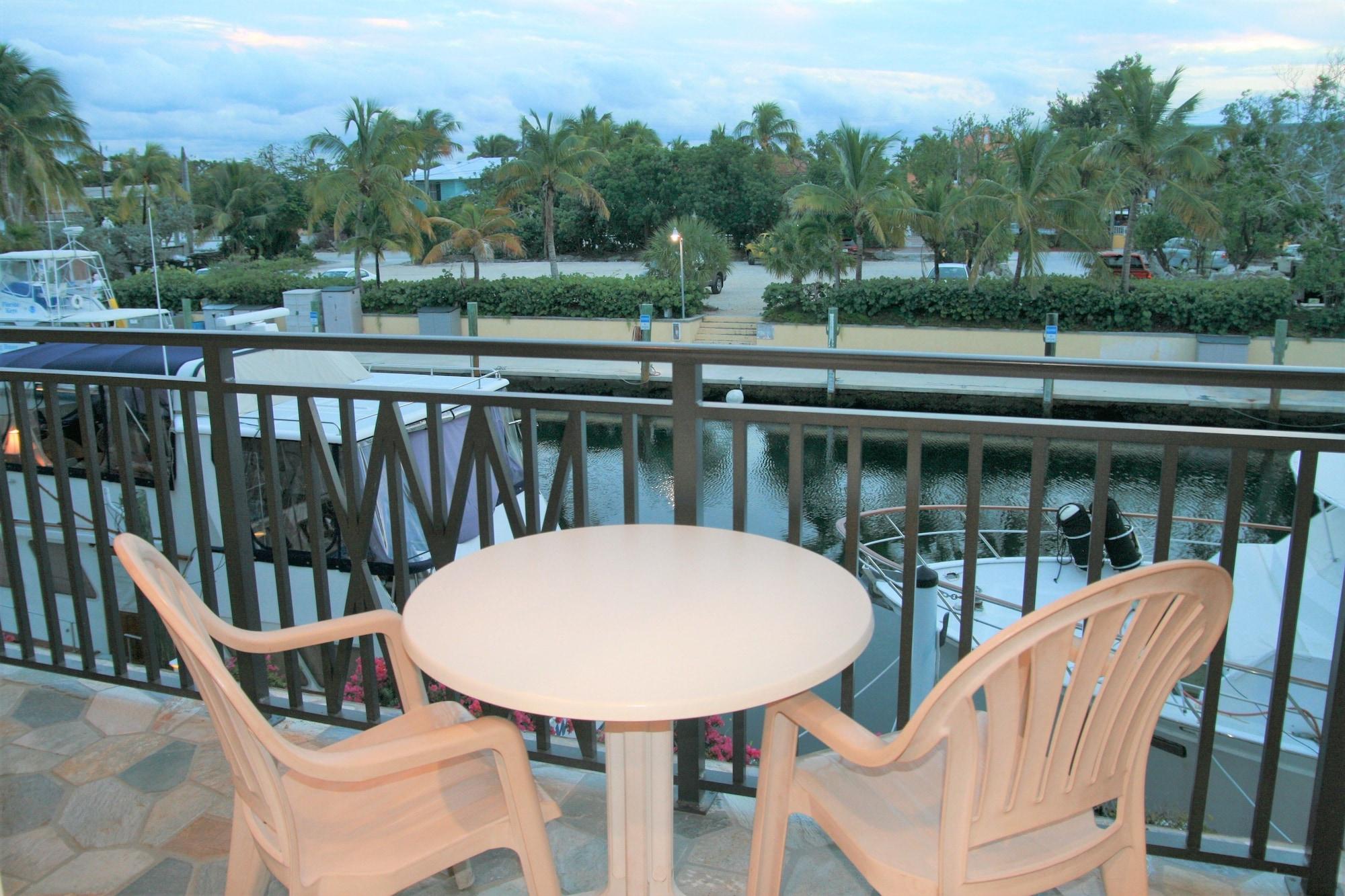 Waterside Suites And Marina Key Largo Exteriör bild