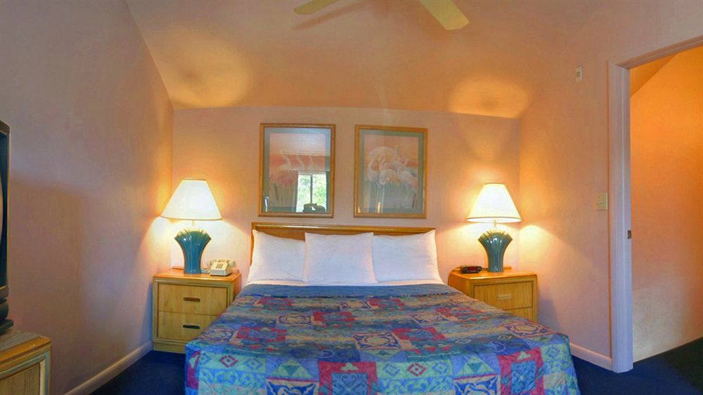 Waterside Suites And Marina Key Largo Exteriör bild